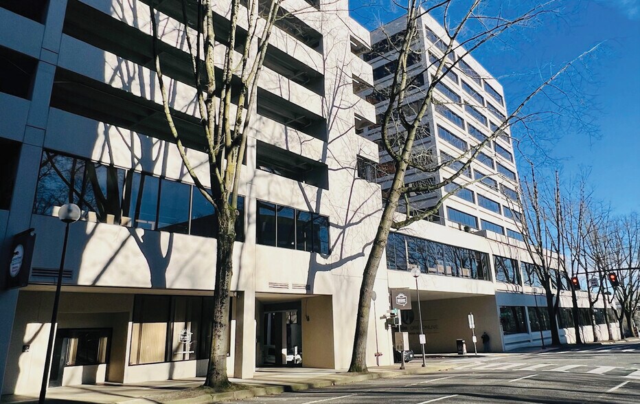 1500 SW 1st Ave, Portland, OR à louer - Photo du bâtiment - Image 2 de 11