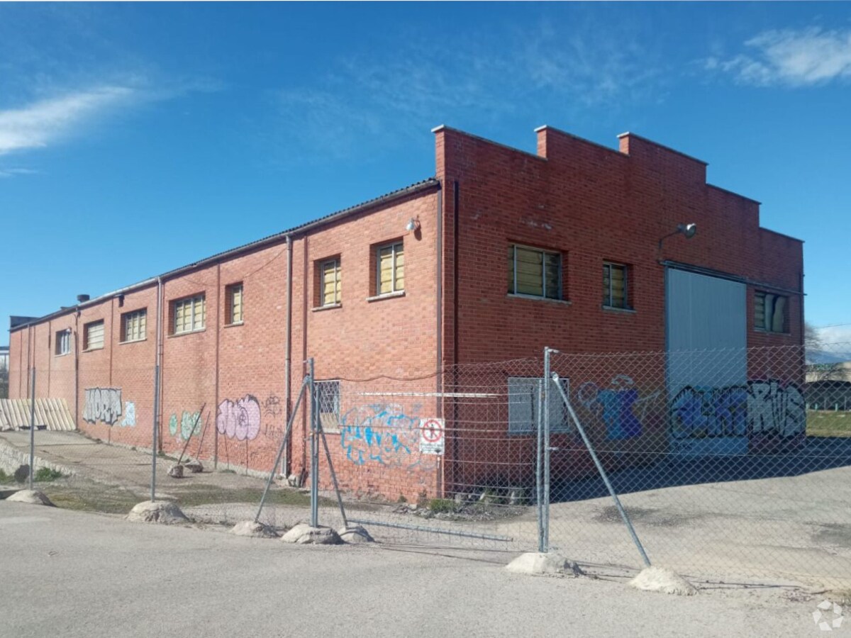 Industrial in Colmenar Viejo, Madrid for sale Building Photo- Image 1 of 9