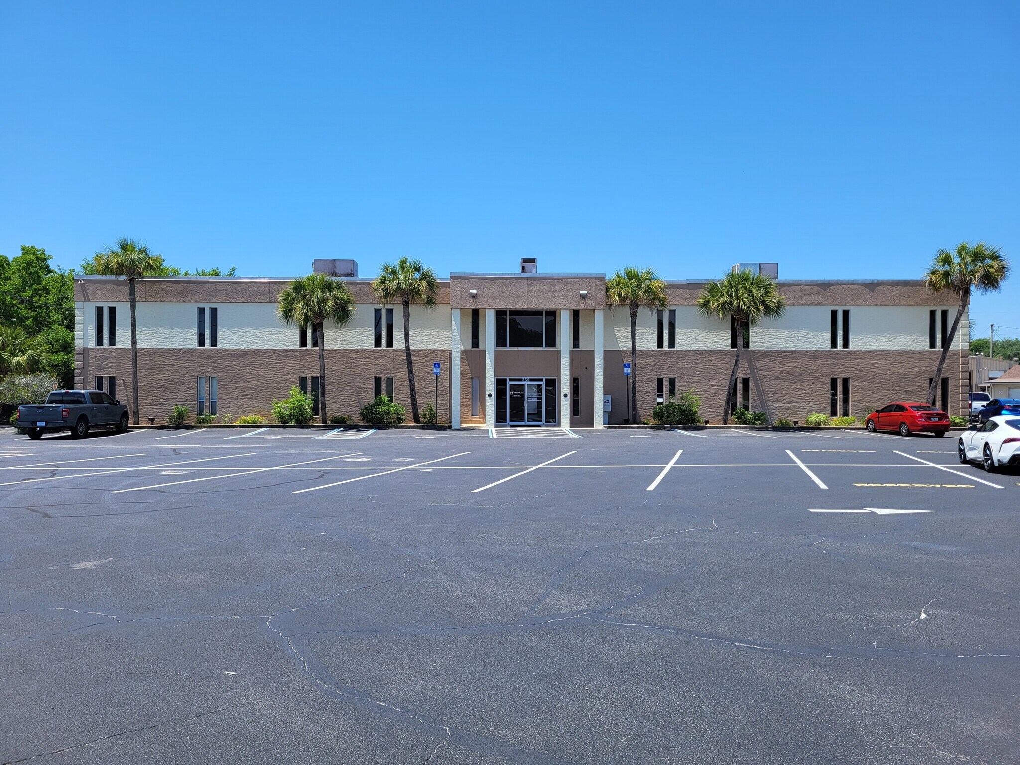 362 Beal Pky, Fort Walton Beach, FL à louer Photo du bâtiment- Image 1 de 22