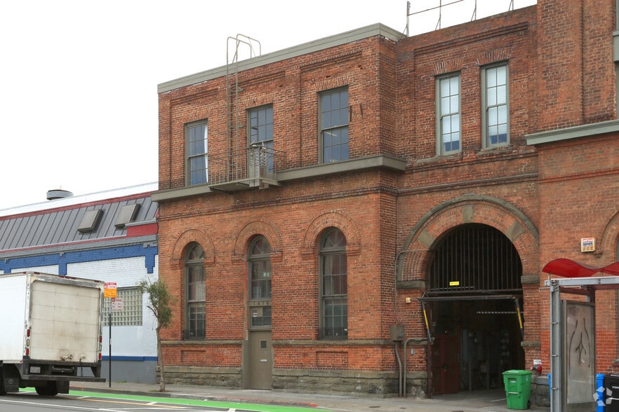 1475-1481 Folsom St, San Francisco, CA à louer - Photo principale - Image 2 de 11