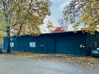 Plus de détails pour 409 NE 8th Ave, Portland, OR - Local d'activités à louer