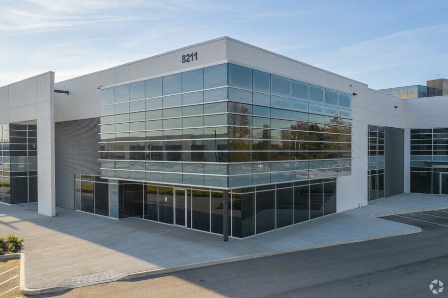 8211 Fraser Reach Crt, Burnaby, BC for lease - Building Photo - Image 3 of 9