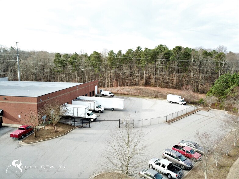 5355-5356 Palmero Ct, Buford, GA à louer - Photo du bâtiment - Image 2 de 8