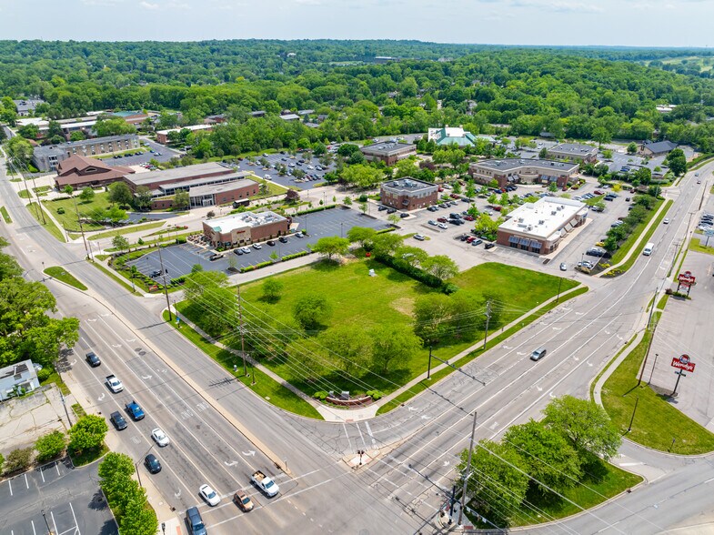 1490 W Dorothy Ln, Dayton, OH à vendre - Aérien - Image 1 de 14