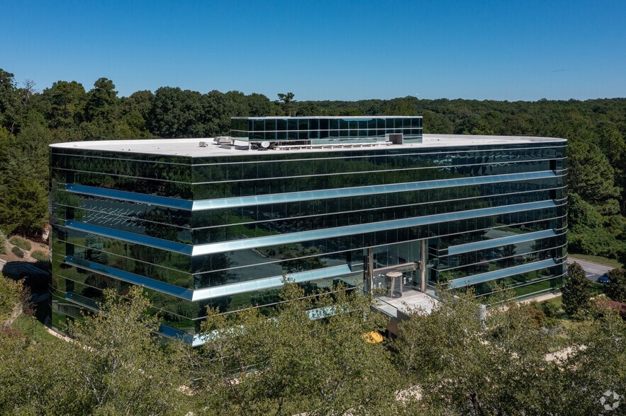 5400 Glenwood Ave, Raleigh, NC for lease - Building Photo - Image 3 of 7