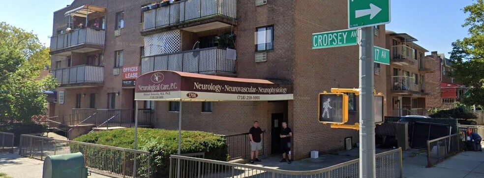 1706 Cropsey Ave, Brooklyn, NY à louer - Photo du bâtiment - Image 2 de 4