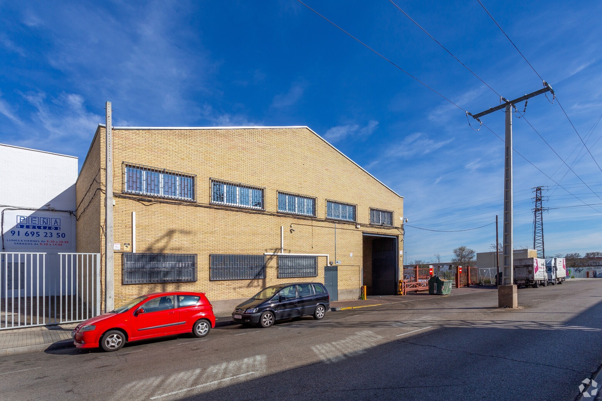 56 Calle Torneros, Getafe, Madrid for sale Primary Photo- Image 1 of 1