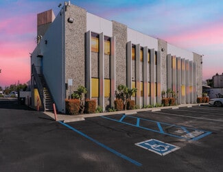 Plus de détails pour 2550 E Miraloma Way, Anaheim, CA - Terrain à louer