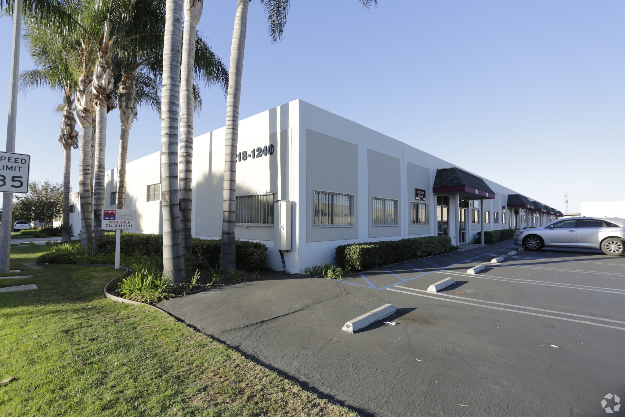 1218-1240 S Lyon St, Santa Ana, CA for lease Primary Photo- Image 1 of 4