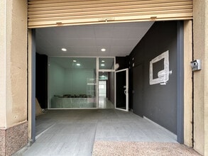Retail in Manresa, Barcelona for lease Construction Photo- Image 1 of 7