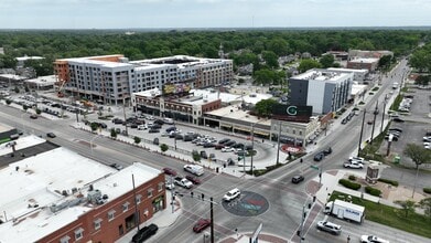 7425-7433 Broadway St, Kansas City, MO for lease Interior Photo- Image 2 of 14