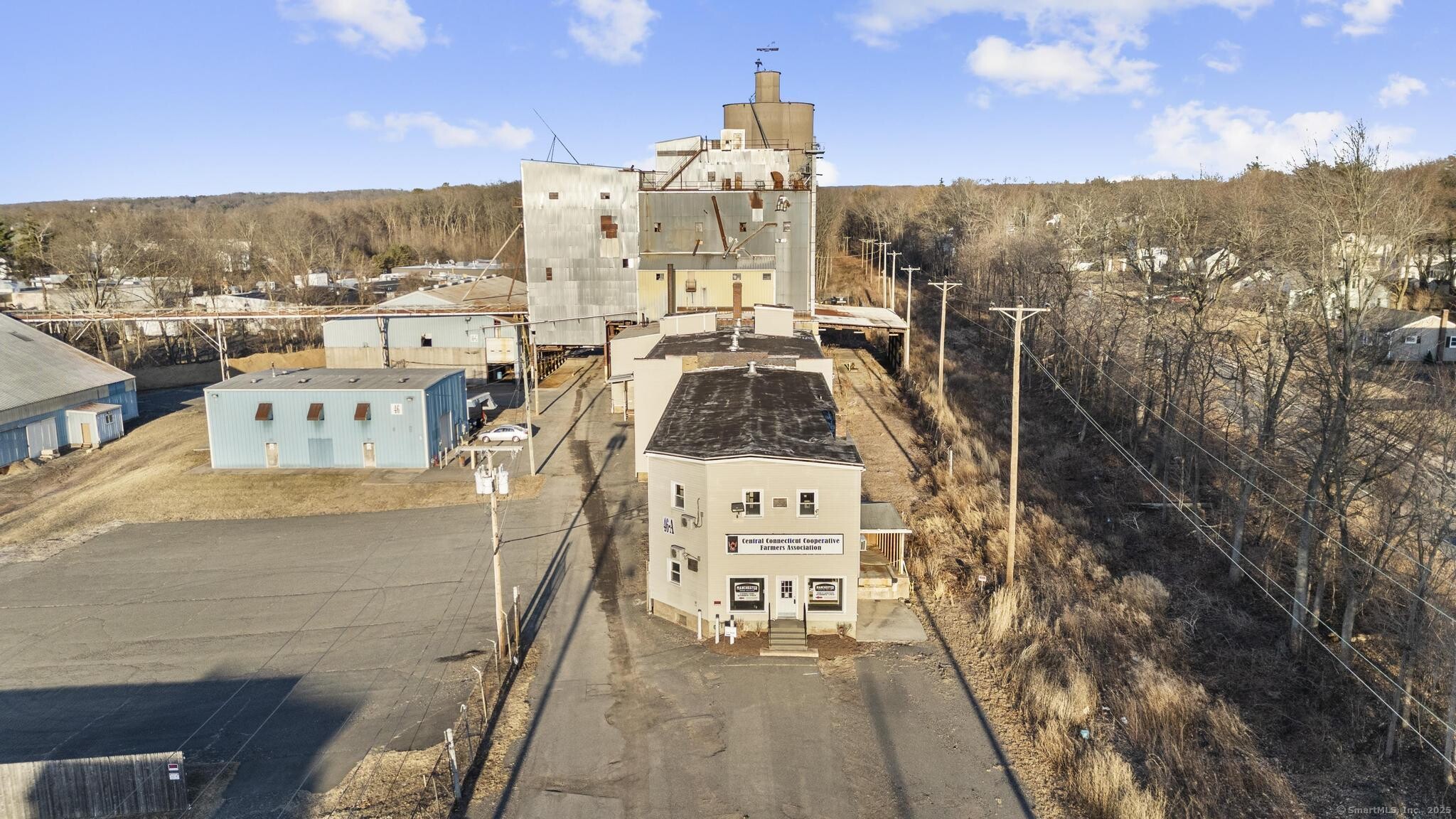 46 Apel Pl, Manchester, CT for sale Primary Photo- Image 1 of 34