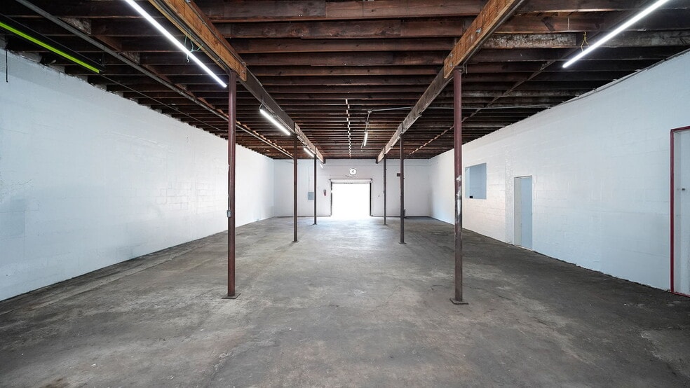 2447 5th Ave S, Saint Petersburg, FL à vendre - Photo du bâtiment - Image 3 de 16