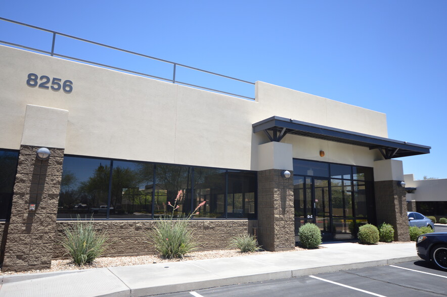 8256 W Cactus Rd, Peoria, AZ for sale - Building Photo - Image 1 of 1