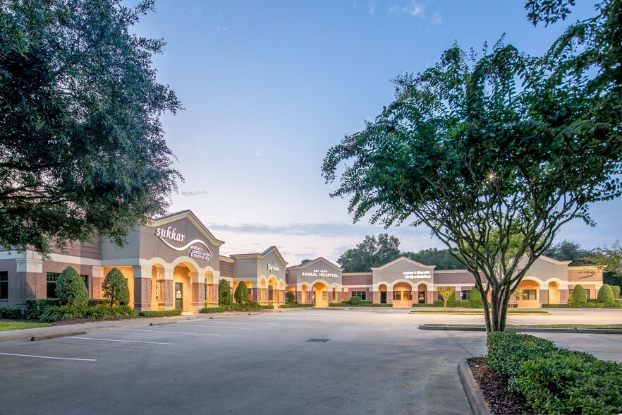 1616 Clear Lake City Blvd, Houston, TX for lease - Building Photo - Image 1 of 4