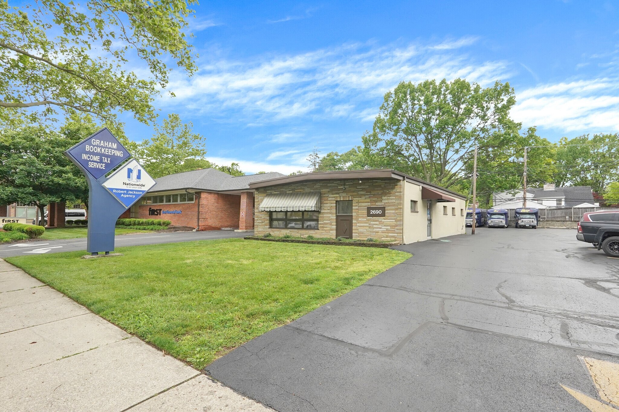 2690 E Main St, Columbus, OH à louer Photo principale- Image 1 de 11