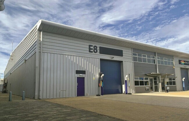 Plus de détails pour Portfield Rd, Portsmouth - Industriel à louer