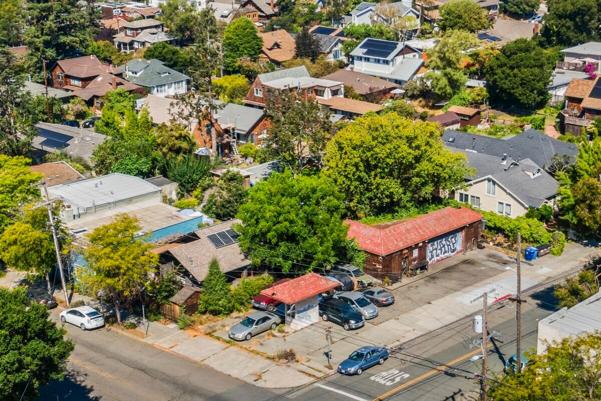 1745 Cedar St, Berkeley, CA à vendre Photo principale- Image 1 de 27