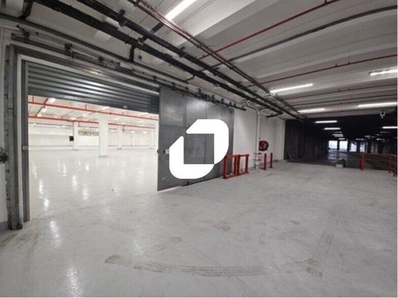 103-105 Rue De Tolbiac, Paris for lease - Building Photo - Image 2 of 11