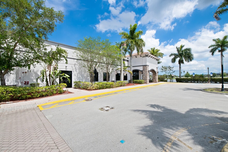 15500 SW 29th St, Miramar, FL for lease - Building Photo - Image 2 of 30