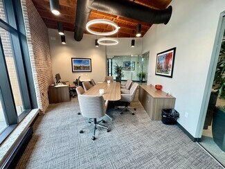 Plus de détails pour 222 E Park St, Edwardsville, IL - Bureau/Commerce de détail à louer