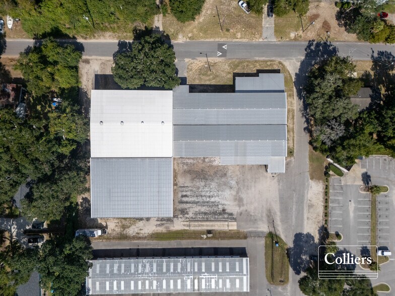 1812 Mascaro Ln, Port Royal, SC à vendre - Photo du bâtiment - Image 3 de 13