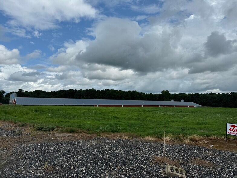 4689 Woodpecker Rd, Seaford, DE à vendre - Photo du bâtiment - Image 2 de 10