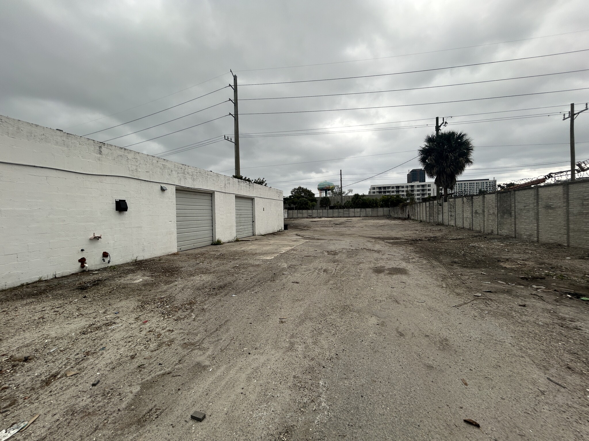 618 NW 6th Ave, Fort Lauderdale, FL for lease Primary Photo- Image 1 of 7