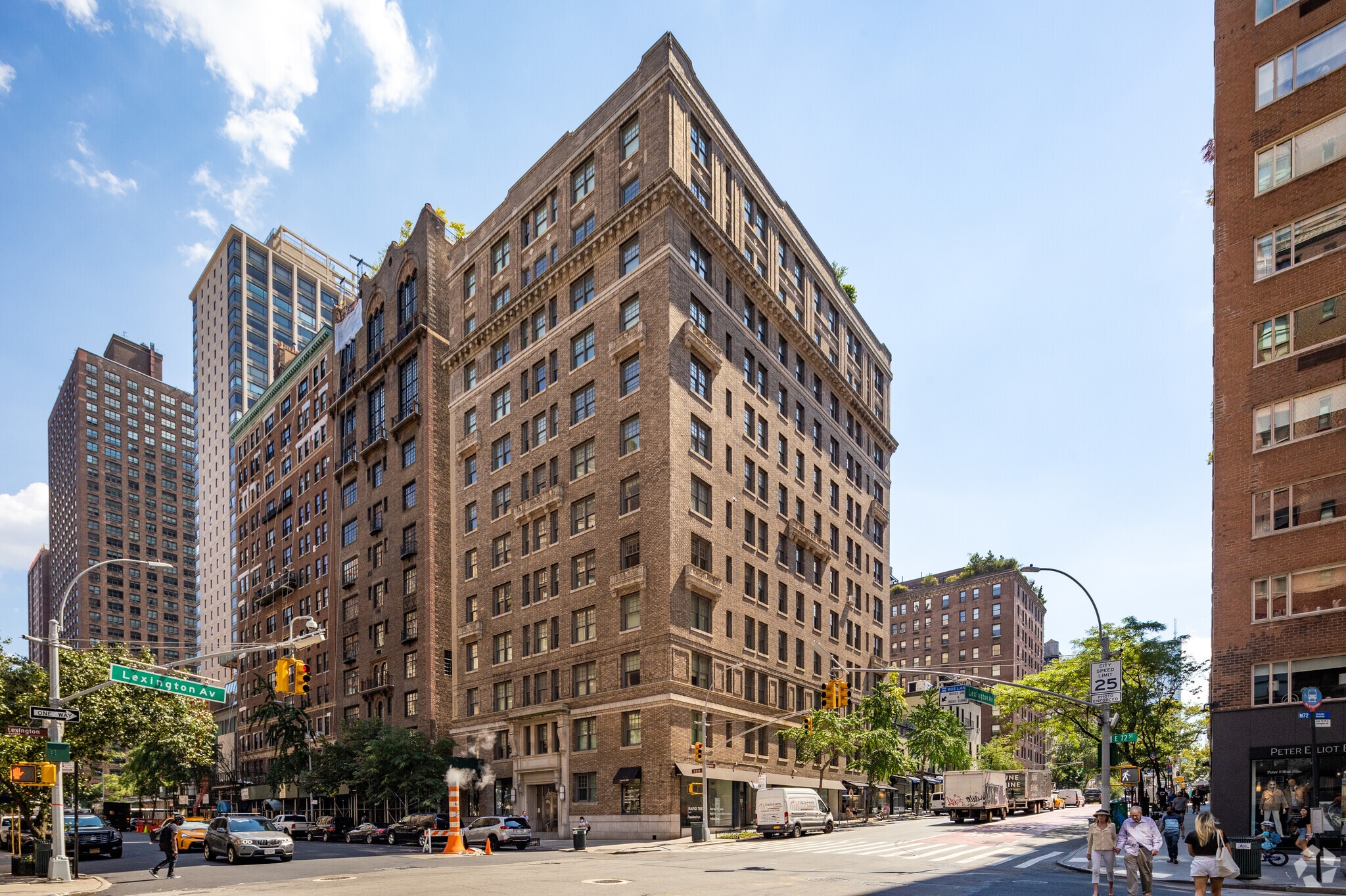 997 Lexington Ave, New York, NY à louer Photo du bâtiment- Image 1 de 14