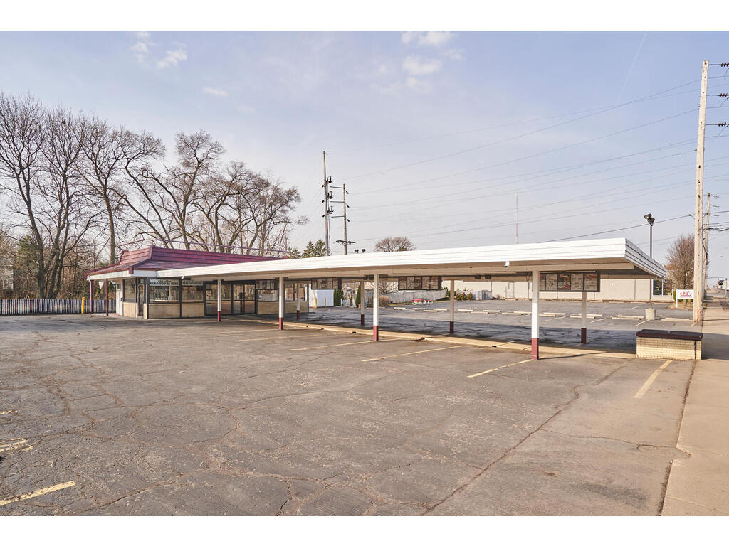 35 West Ave, Tallmadge, OH for sale Building Photo- Image 1 of 13