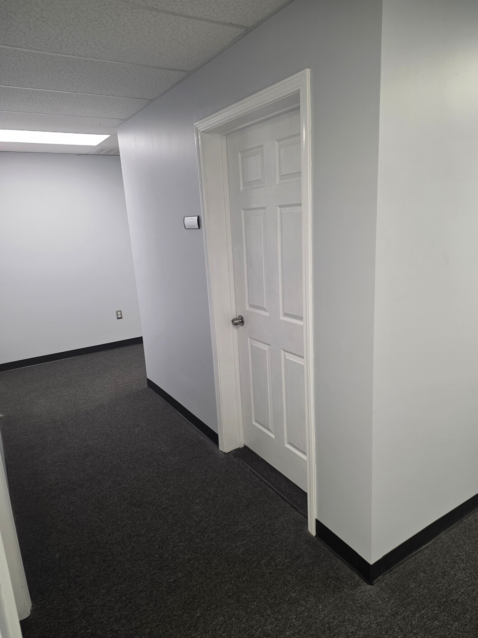 5961 Chalkville Mountain Ln, Birmingham, AL for lease Interior Photo- Image 1 of 3