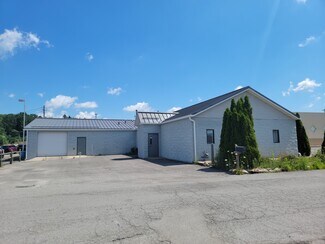 Plus de détails pour 694 Beverly Pike, Elkins, WV - Bureau à louer