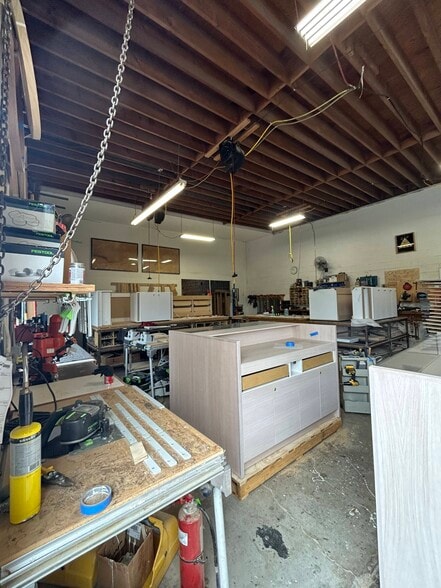 3358 F St, San Diego, CA for lease - Interior Photo - Image 2 of 7