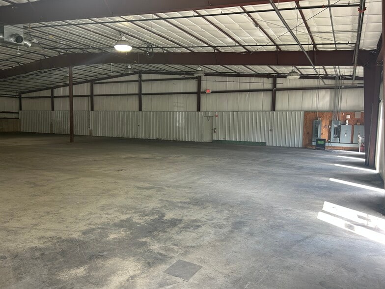 814 Post Rd, Madison, WI for sale - Building Photo - Image 3 of 9