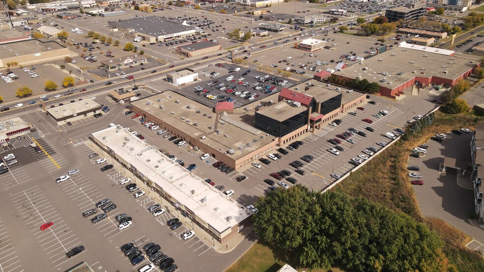 230-262 2nd Ave S, Waite Park, MN à louer - Photo du bâtiment - Image 3 de 5