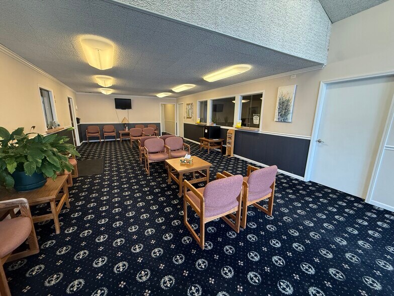 1217 Kearney St, Port Huron, MI à vendre - Photo intérieure - Image 2 de 12