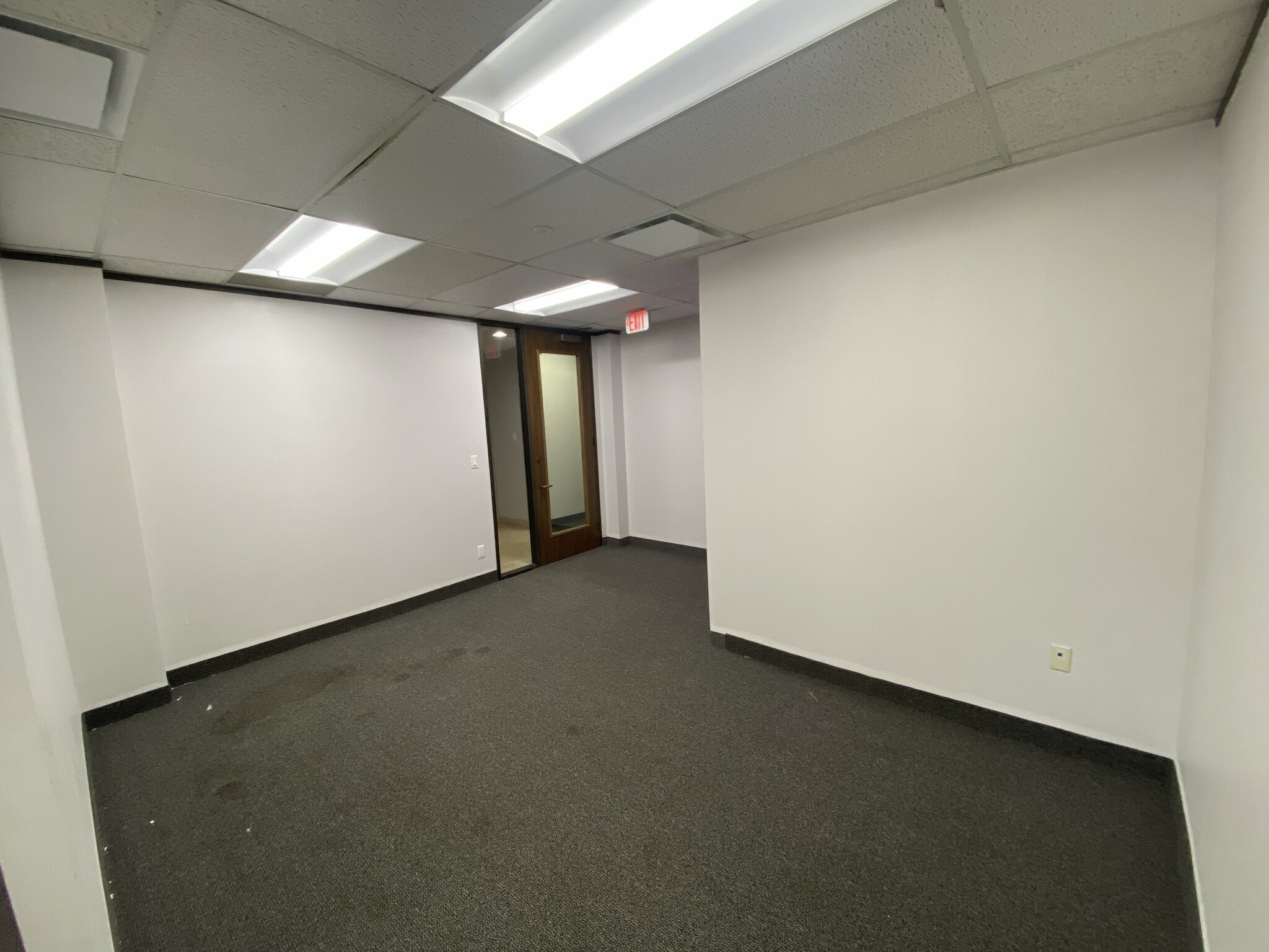 17440 N Dallas Pky, Dallas, TX for lease Interior Photo- Image 1 of 10