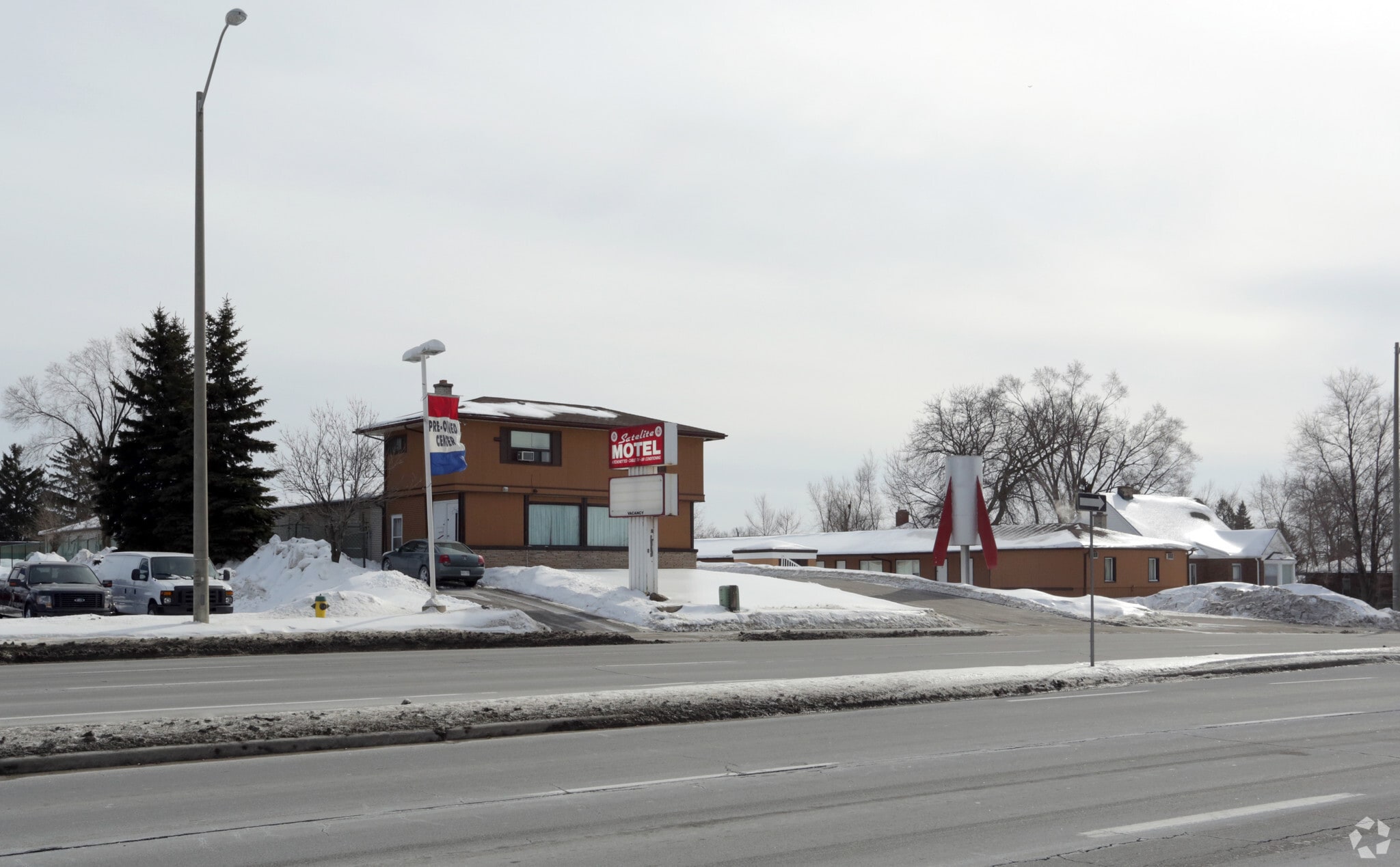 195 Hespeler Rd, Cambridge, ON for sale Primary Photo- Image 1 of 1