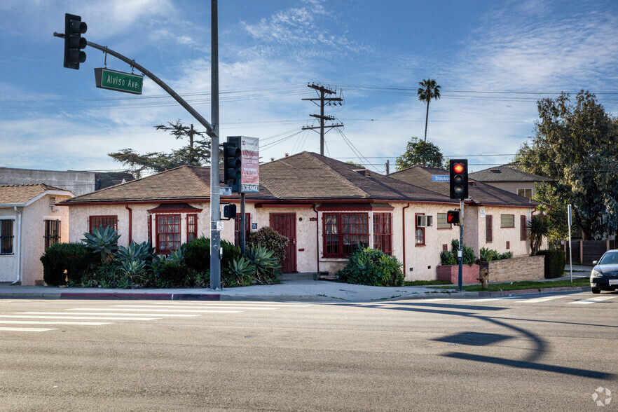 3956 W Slauson Ave, Los Angeles, CA for sale - Primary Photo - Image 1 of 32