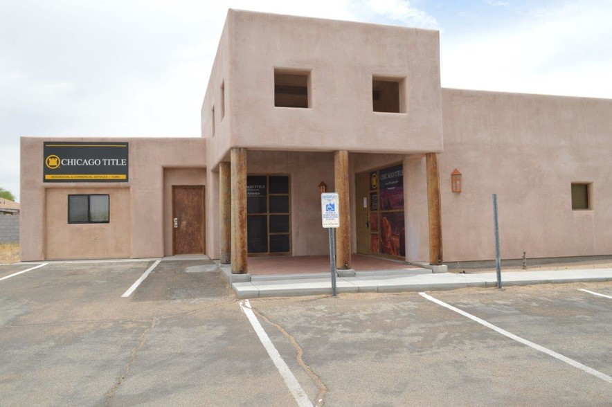 11593 S Fortuna Rd, Yuma, AZ à vendre - Photo du bâtiment - Image 1 de 1