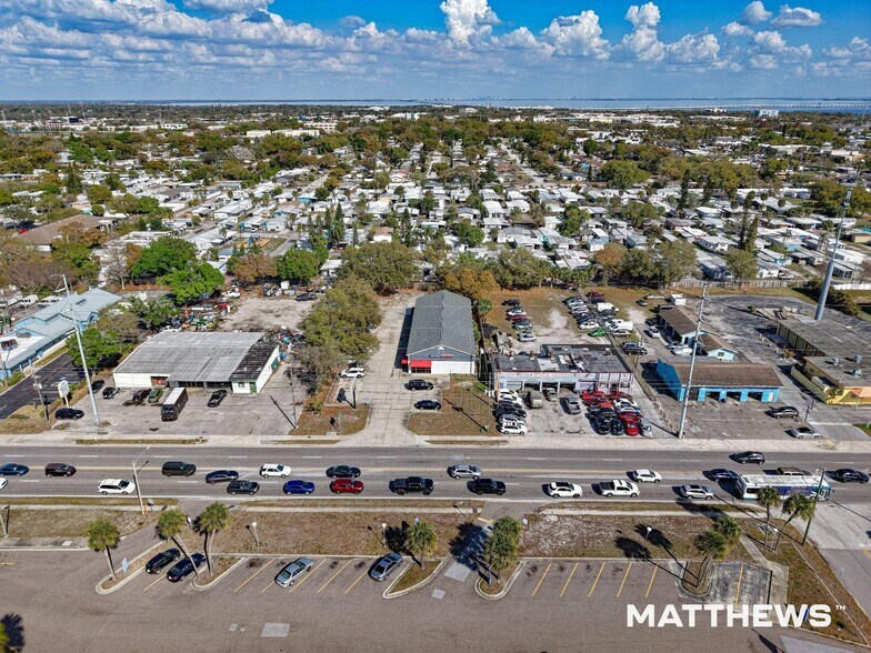 235 S Belcher Rd, Clearwater, FL à vendre - Photo du bâtiment - Image 2 de 4
