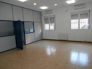 Bureau/Commerce de détail dans Toledo, Toledo à louer Photo intérieure- Image 1 de 12