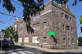 4290 Penn St, Philadelphia, PA for lease - Primary Photo - Image 1 of 15