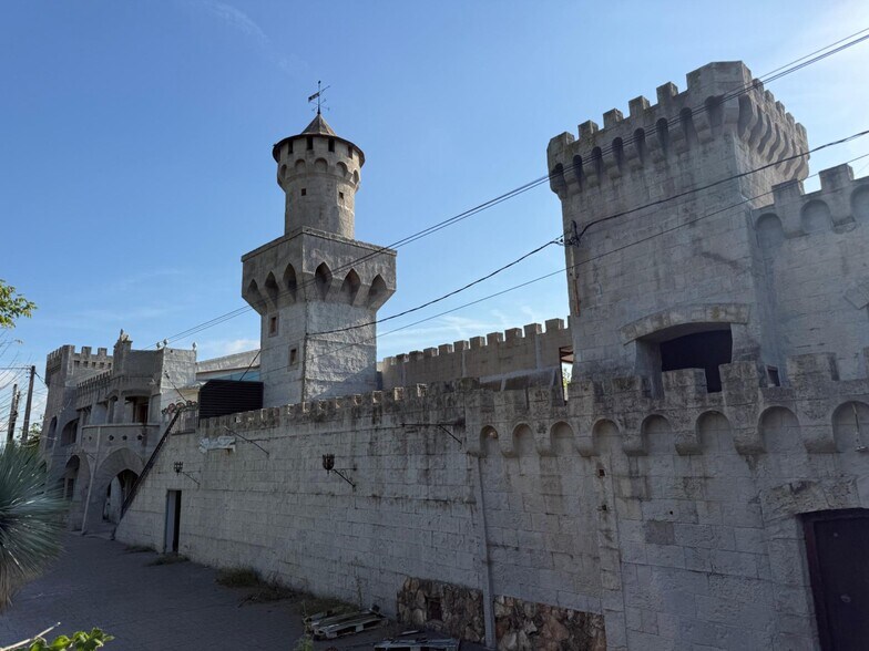 Commerce de détail dans Alcover, Tarragona à vendre - Photo intérieure - Image 2 de 10