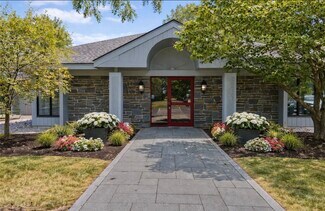 Plus de détails pour 5710 Commons Park, East Syracuse, NY - Bureau à louer