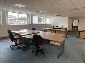 Blackburn Rd, Burnley for lease Interior Photo- Image 2 of 2