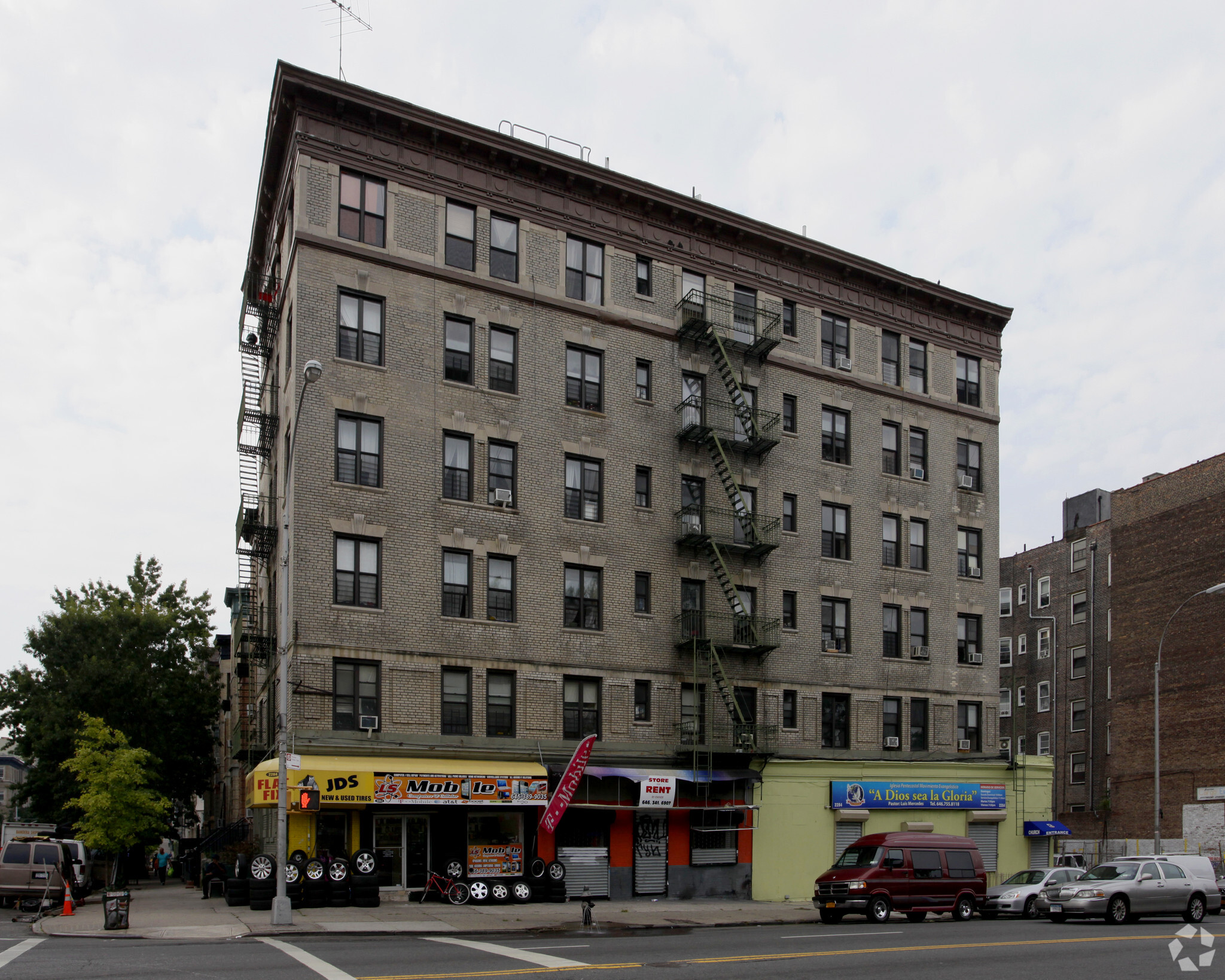 2284 Amsterdam Ave, New York, NY for sale Building Photo- Image 1 of 1