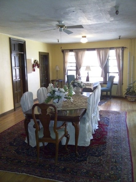 25 Hartford St, Rumford, ME for lease - Interior Photo - Image 3 of 15