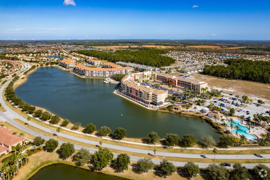 424 Luna Bella Ln, New Smyrna Beach, FL à louer - Aérien - Image 2 de 41