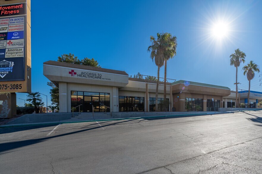 3085 E Flamingo Rd, Las Vegas, NV à vendre - Photo du bâtiment - Image 2 de 7